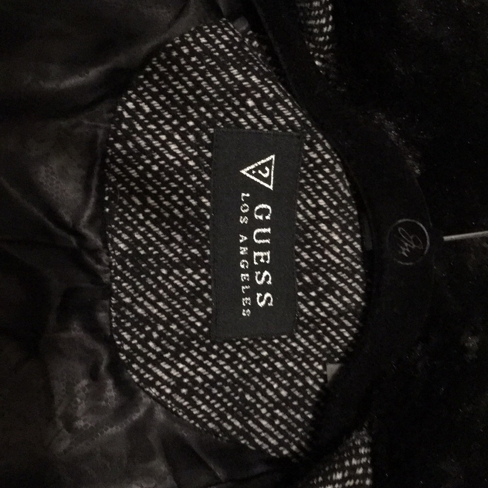 Guess Los Angeles Black Coat - Picture 5 of 6